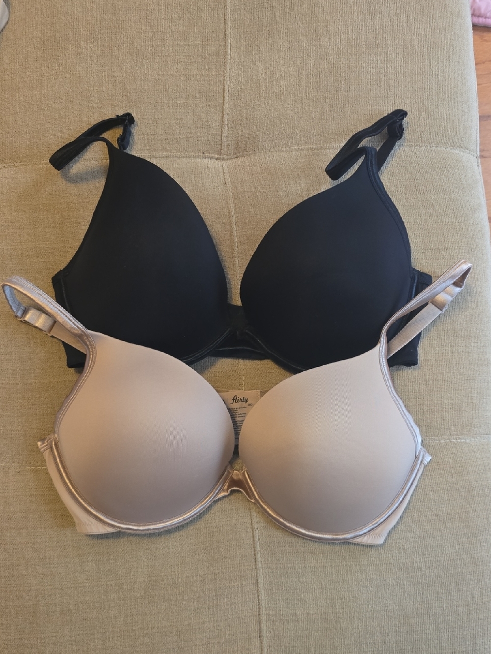 Pair Of Olga Flirty Push Up/Plunge Bras